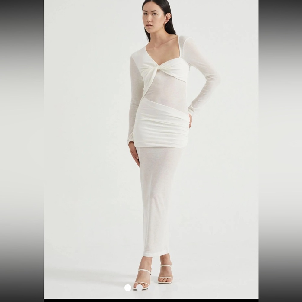 Third Form Wind Through Back Put‎ Maxi Dress